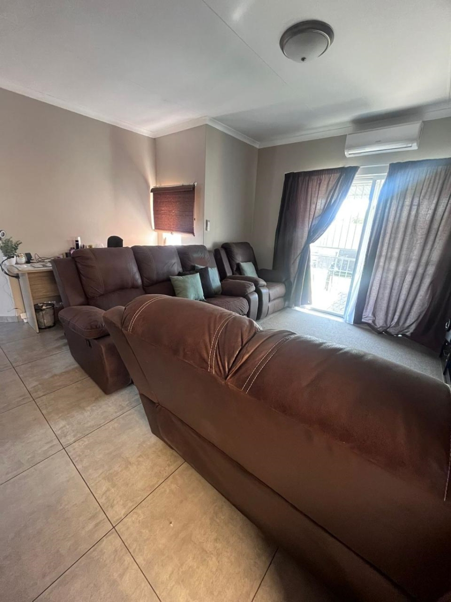 2 Bedroom Property for Sale in Noordhoek Free State